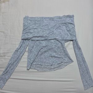 Aritzia Babaton Grey Top